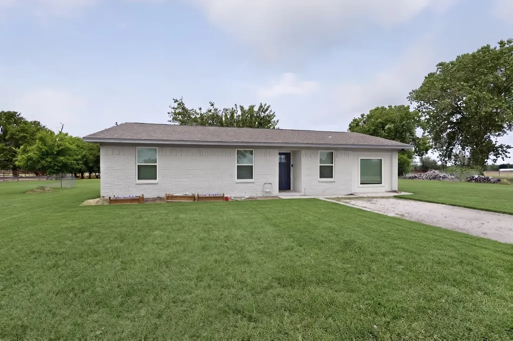 10332 Grabbs Lane Terrell TX 75161