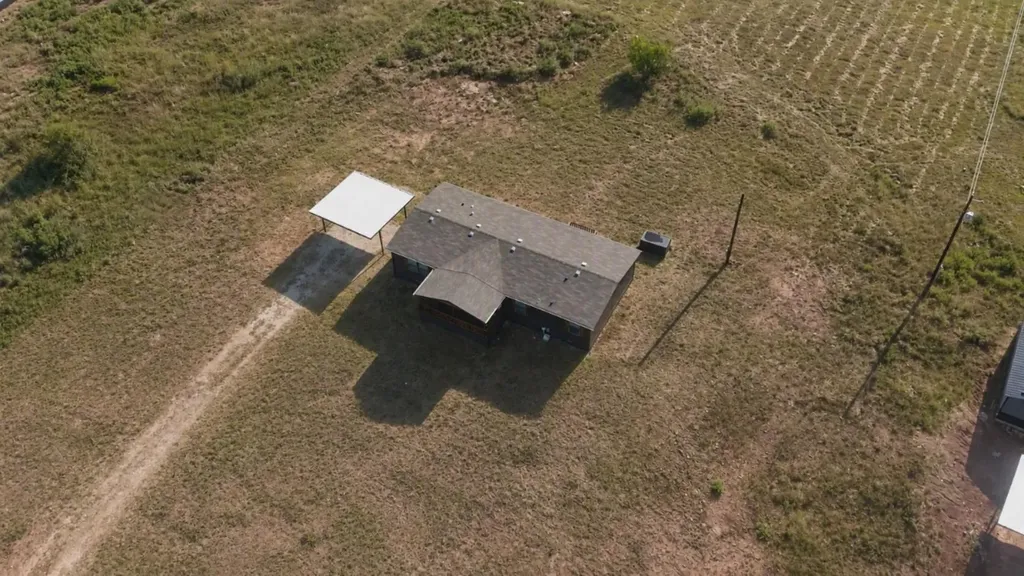 1023 Hopewell Road Bellevue TX 76228