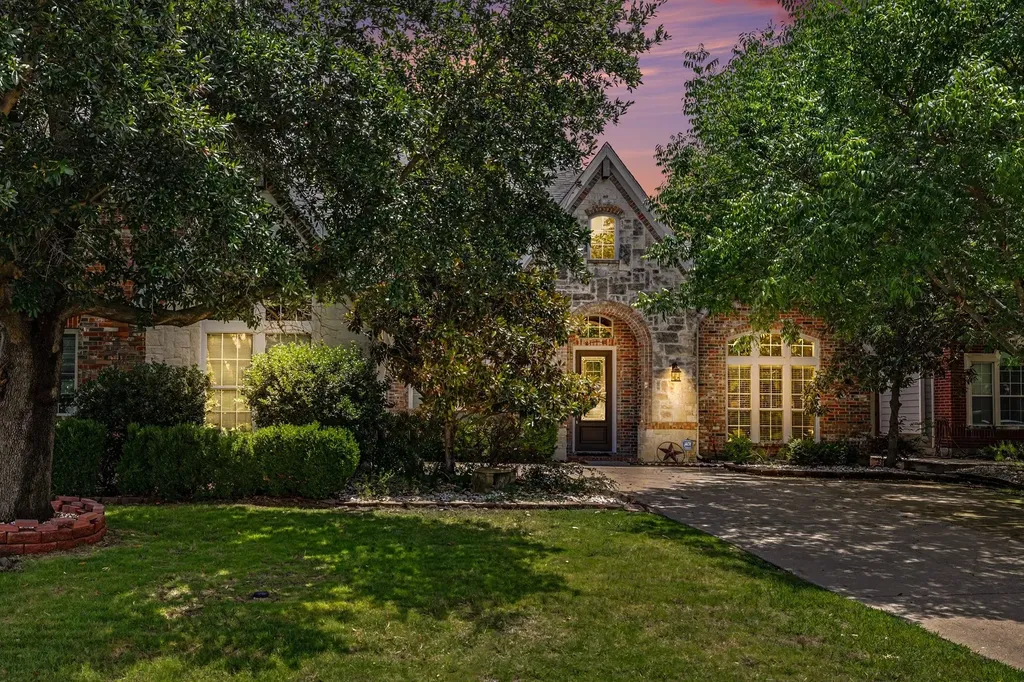 10402 Fairway Vista Drive Rowlett TX 75089