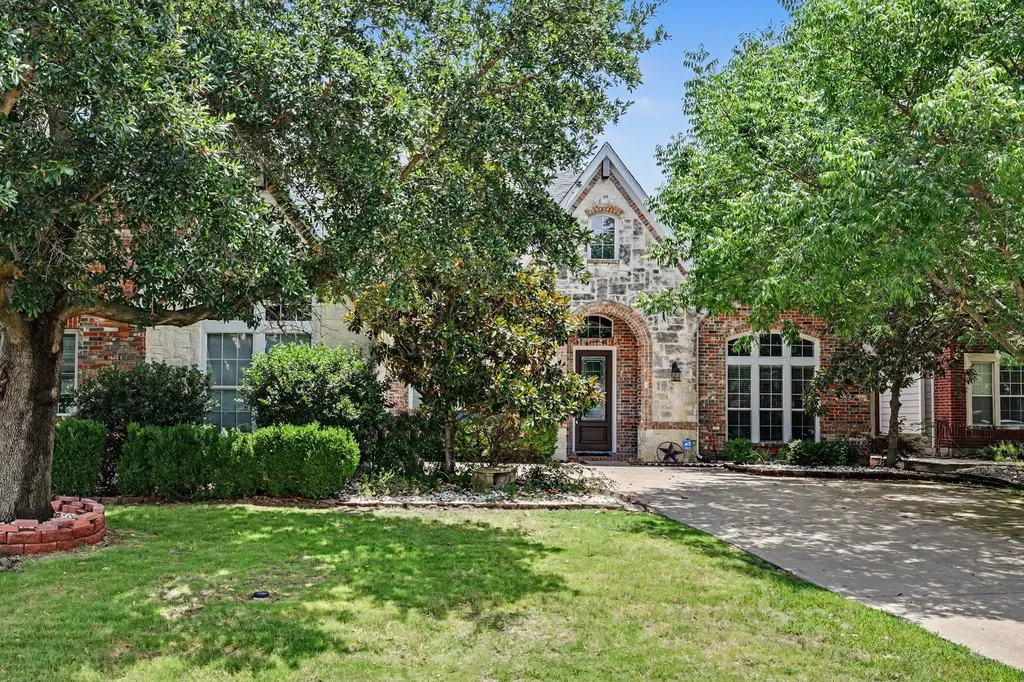 10402 Fairway Vista Drive Rowlett TX 75089