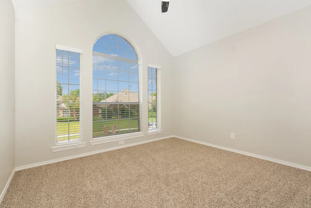 1305 Barclay Drive Carrollton TX 75007
