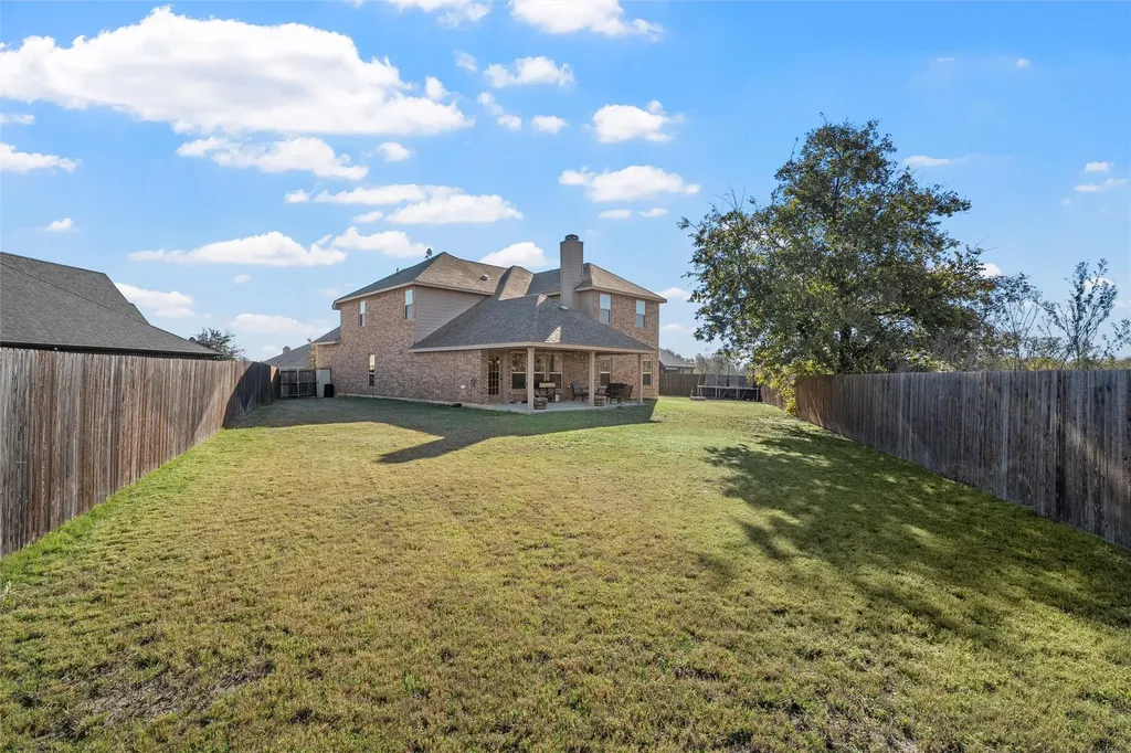 903 Dublin Court Mcgregor TX 76657