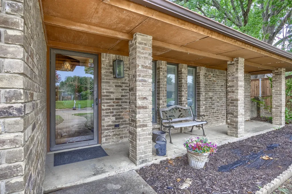 2500 Teakwood Lane Plano TX 75075