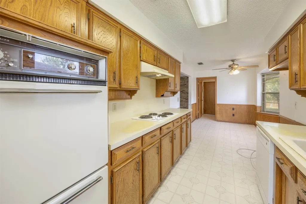 2500 Teakwood Lane Plano TX 75075