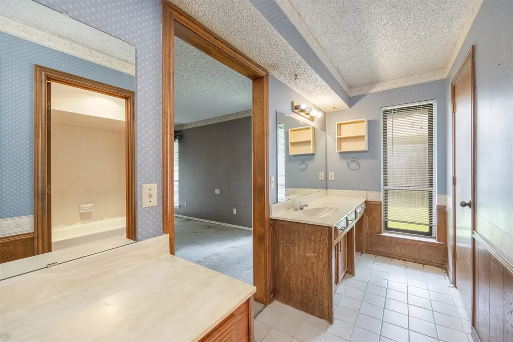 2500 Teakwood Lane Plano TX 75075