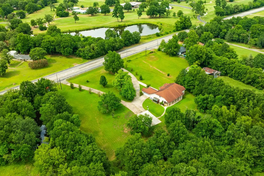 5310 Farm Road 195 Paris TX 75462