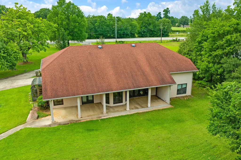 5310 Farm Road 195 Paris TX 75462