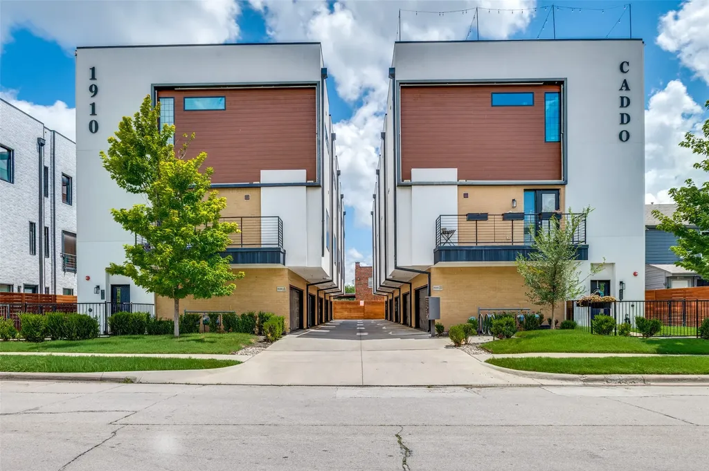 1910 Caddo Street Dallas TX 75204