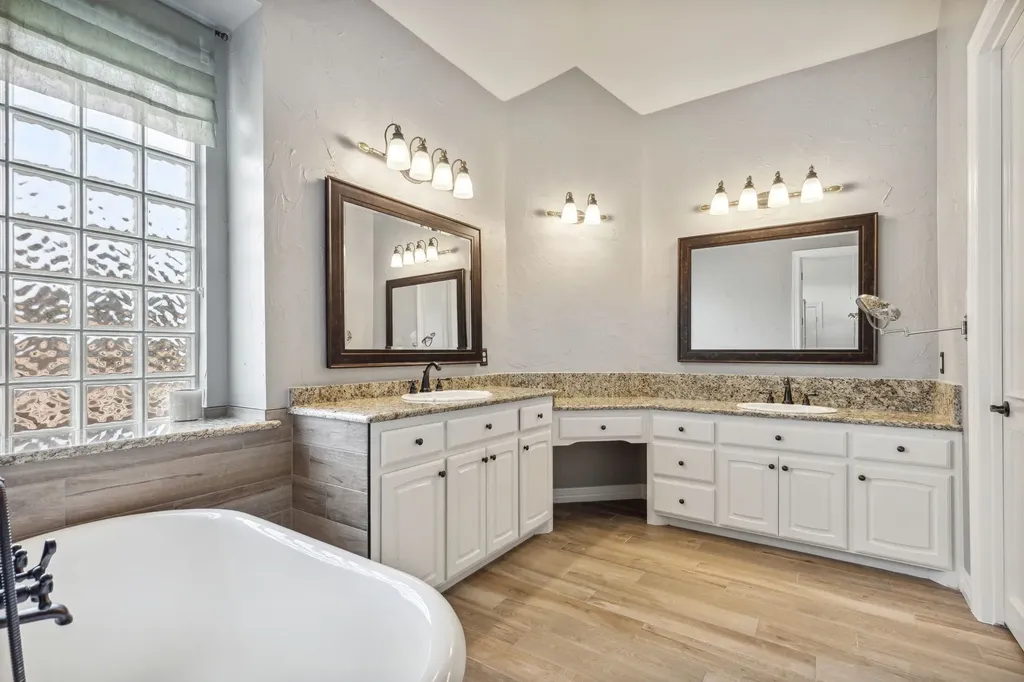 5004 Seville Lane Flower Mound TX 75028