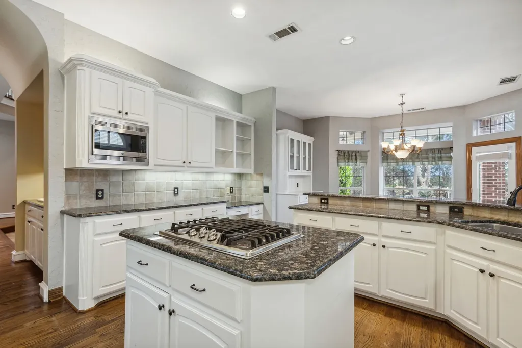 5004 Seville Lane Flower Mound TX 75028