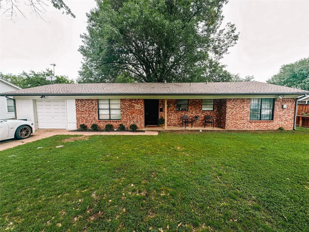 116 Gantt Street Terrell TX 75160