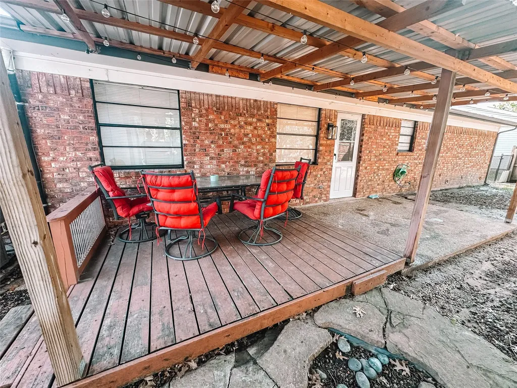 116 Gantt Street Terrell TX 75160