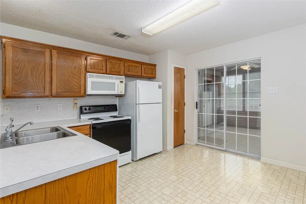 207 Pagosa Lane Holly Lake Ranch TX 75765