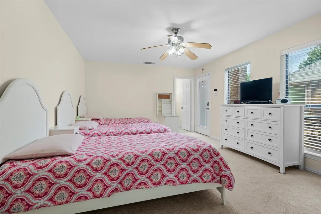 7241 Colwell Drive Midlothian TX 76065