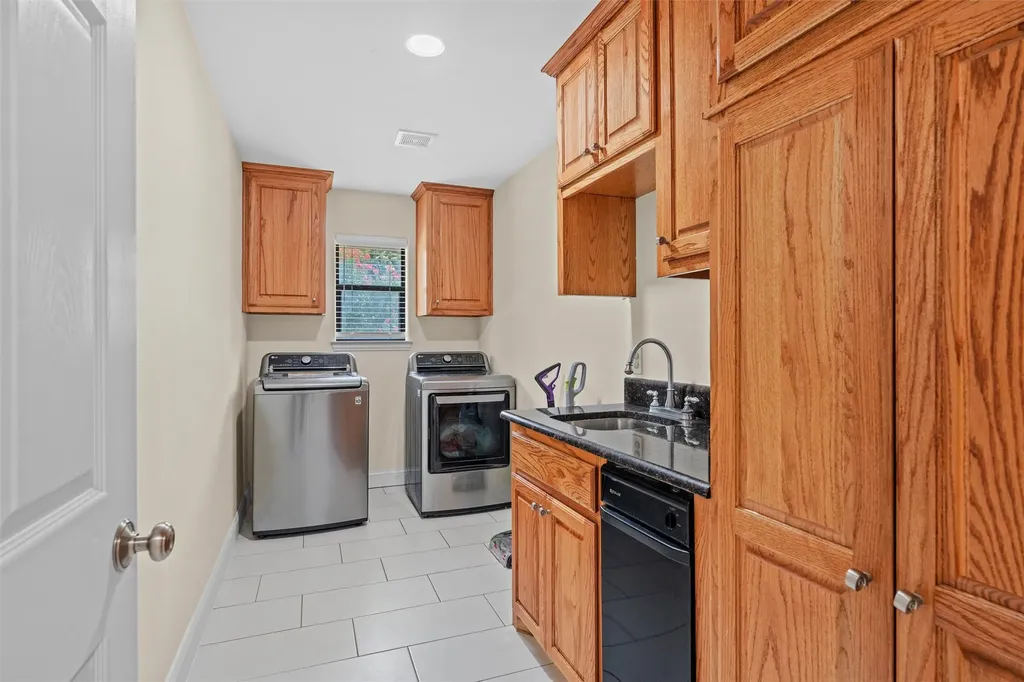 7241 Colwell Drive Midlothian TX 76065