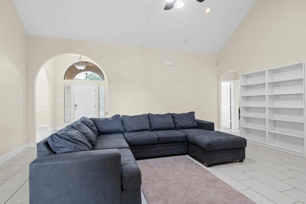 7241 Colwell Drive Midlothian TX 76065