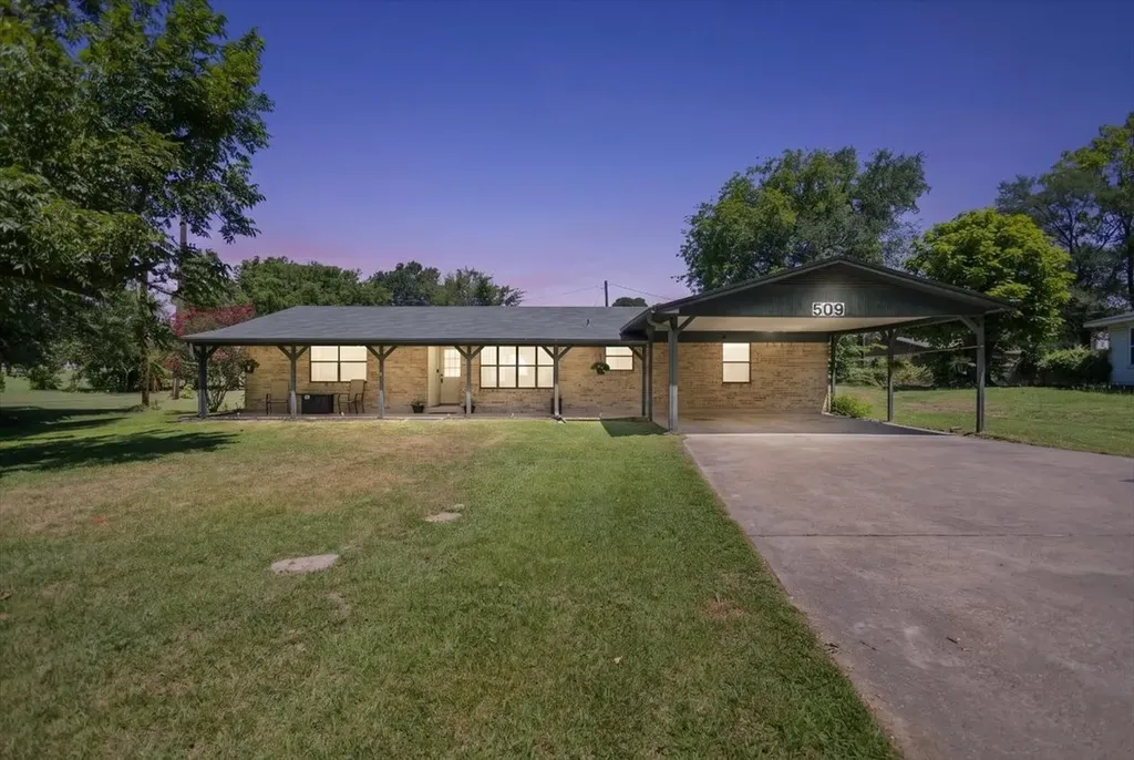 509 Penny Lane Lindale TX 75771