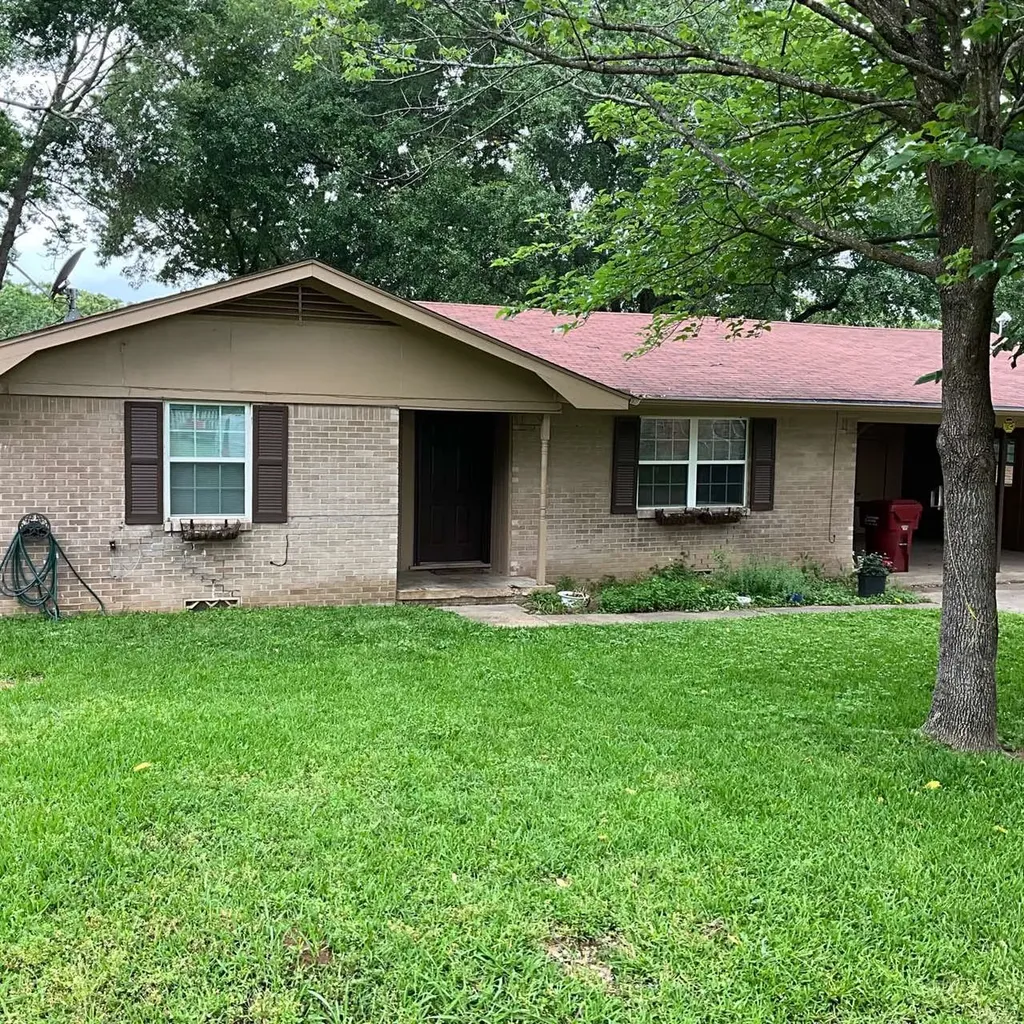 1107 Tower Street Canton TX 75103