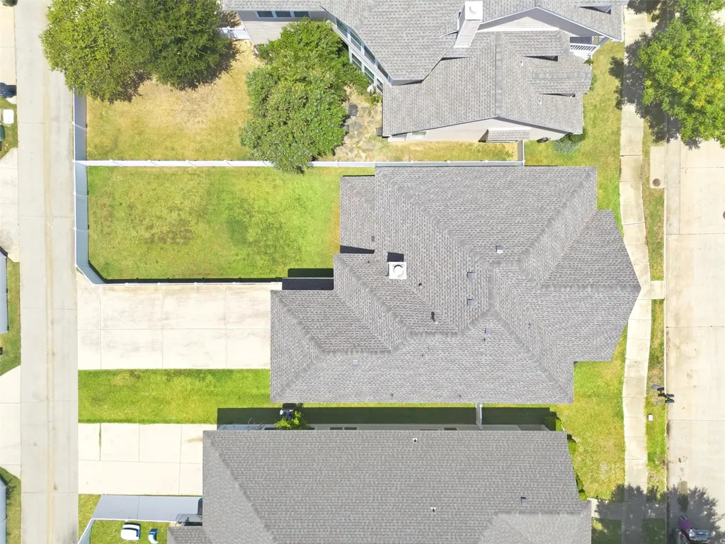 2001 Hartwell Court Providence Village TX 76227