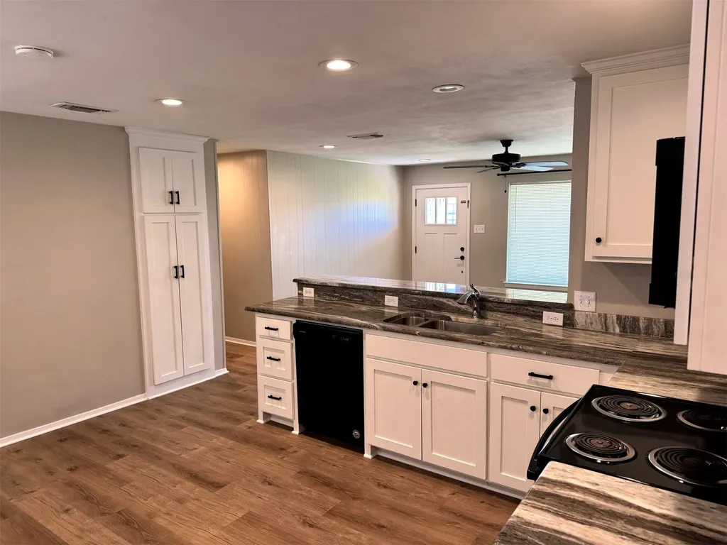 321 E Lake Street Krum TX 76249