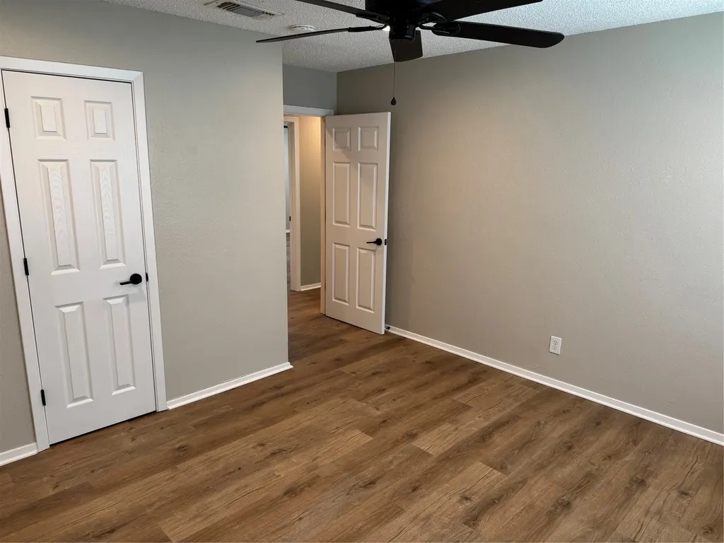 321 E Lake Street Krum TX 76249