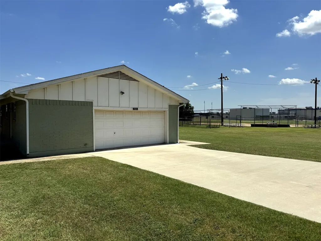 321 E Lake Street Krum TX 76249