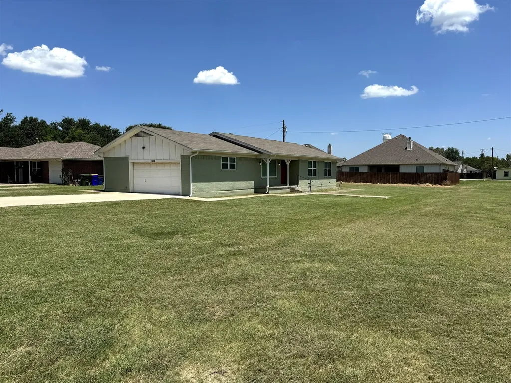 321 E Lake Street Krum TX 76249