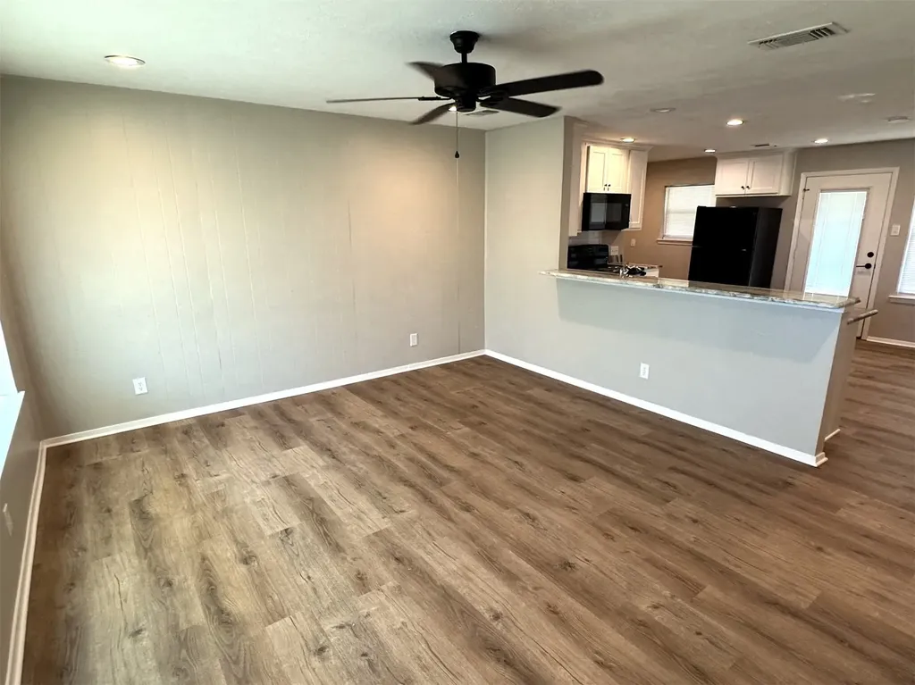 321 E Lake Street Krum TX 76249