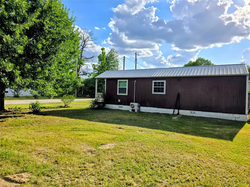 710 County Road 2298 Mineola TX 75773