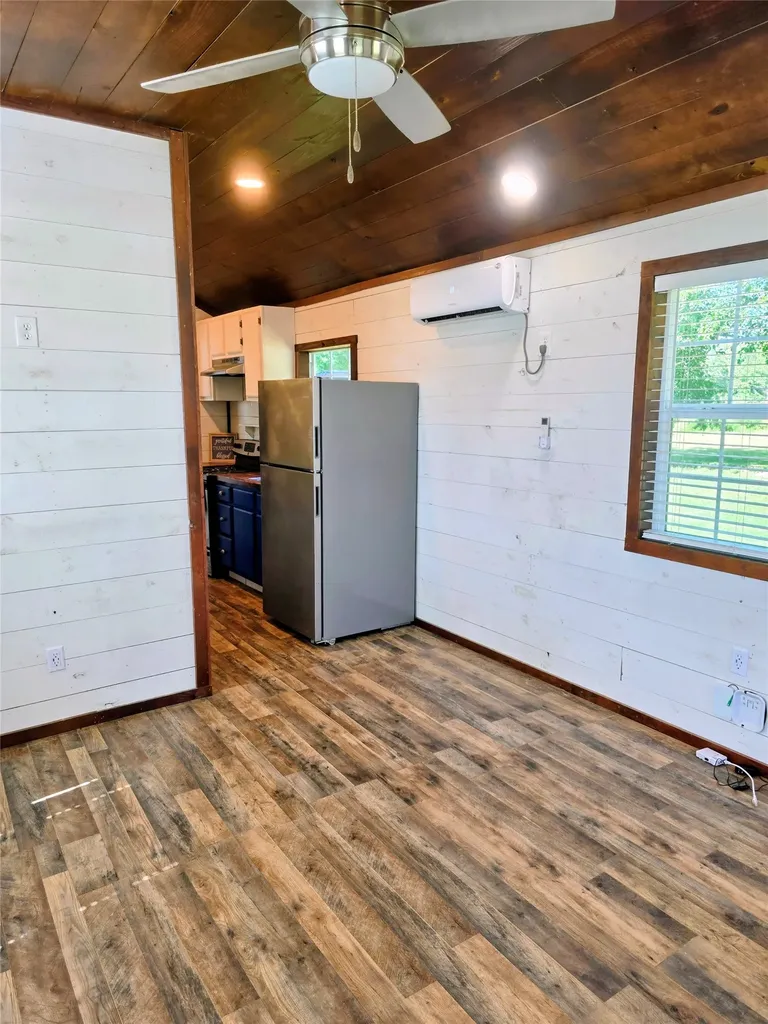 710 County Road 2298 Mineola TX 75773