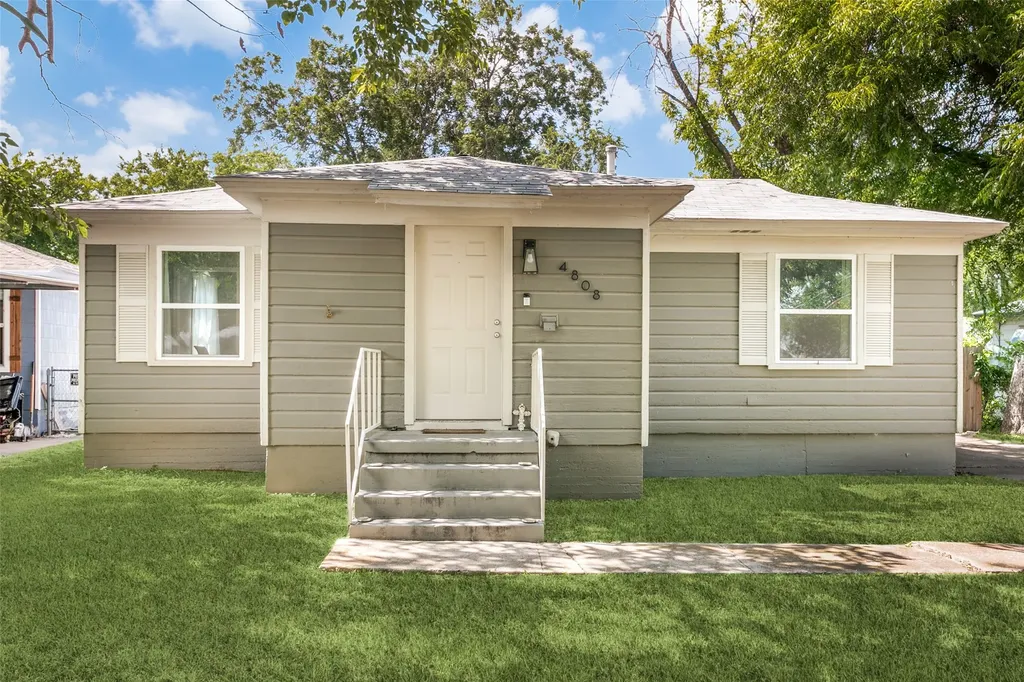 4808 Sherwood Drive River Oaks TX 76114