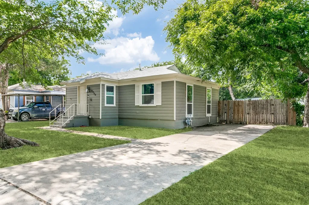 4808 Sherwood Drive River Oaks TX 76114