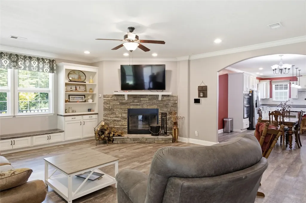 800 County Road 3460 Hawkins TX 75765