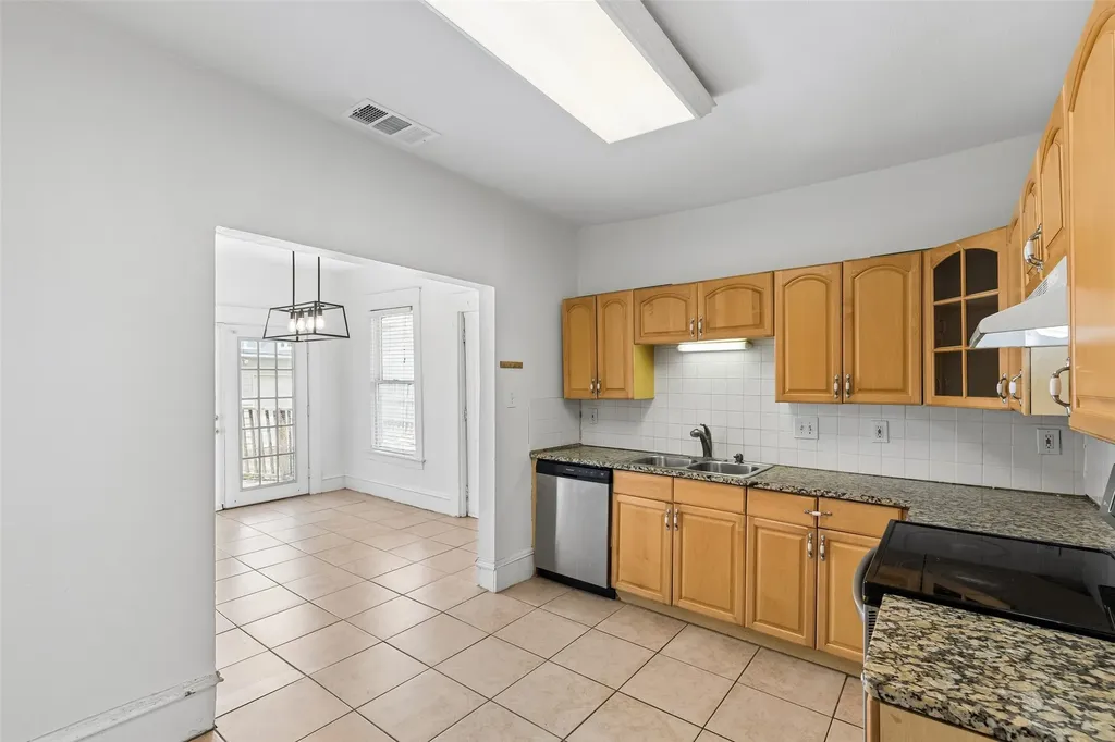 5505 Richard Avenue Dallas TX 75206