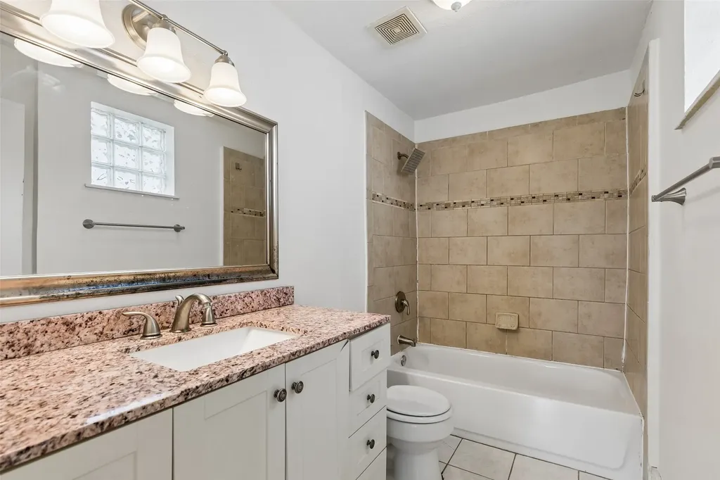 5505 Richard Avenue Dallas TX 75206