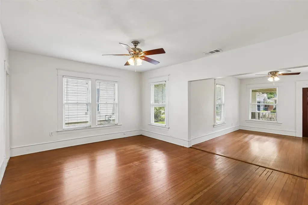 5505 Richard Avenue Dallas TX 75206