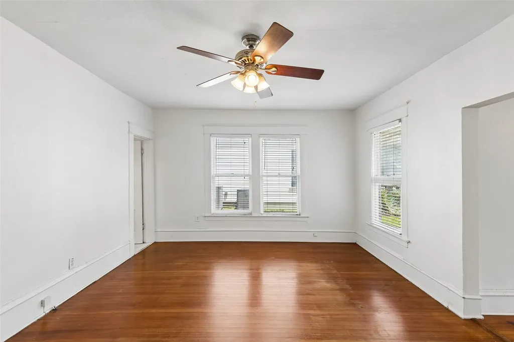 5505 Richard Avenue Dallas TX 75206