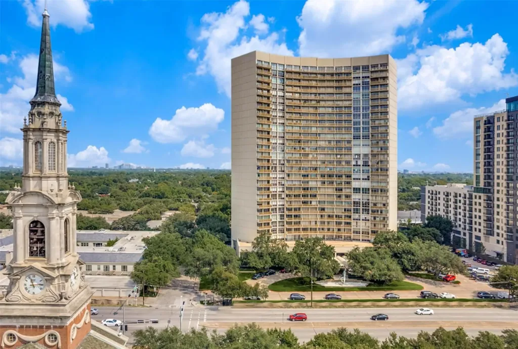 6211 W Northwest Highway Dallas TX 75225