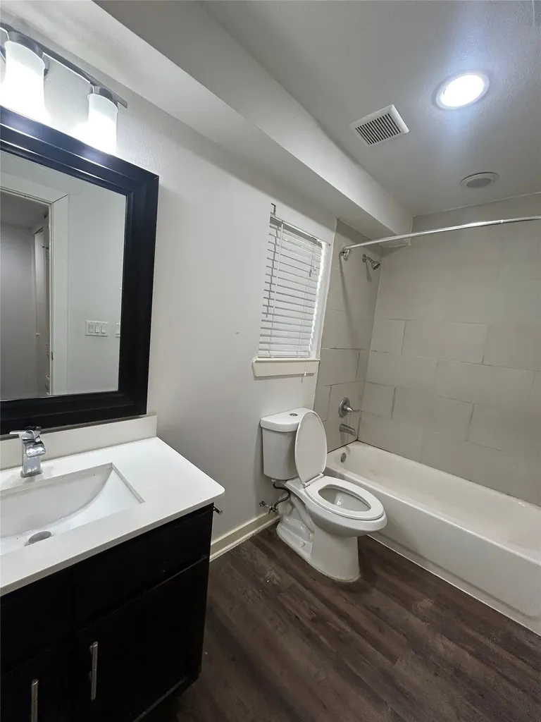 2106 Bennett Avenue Dallas TX 75206