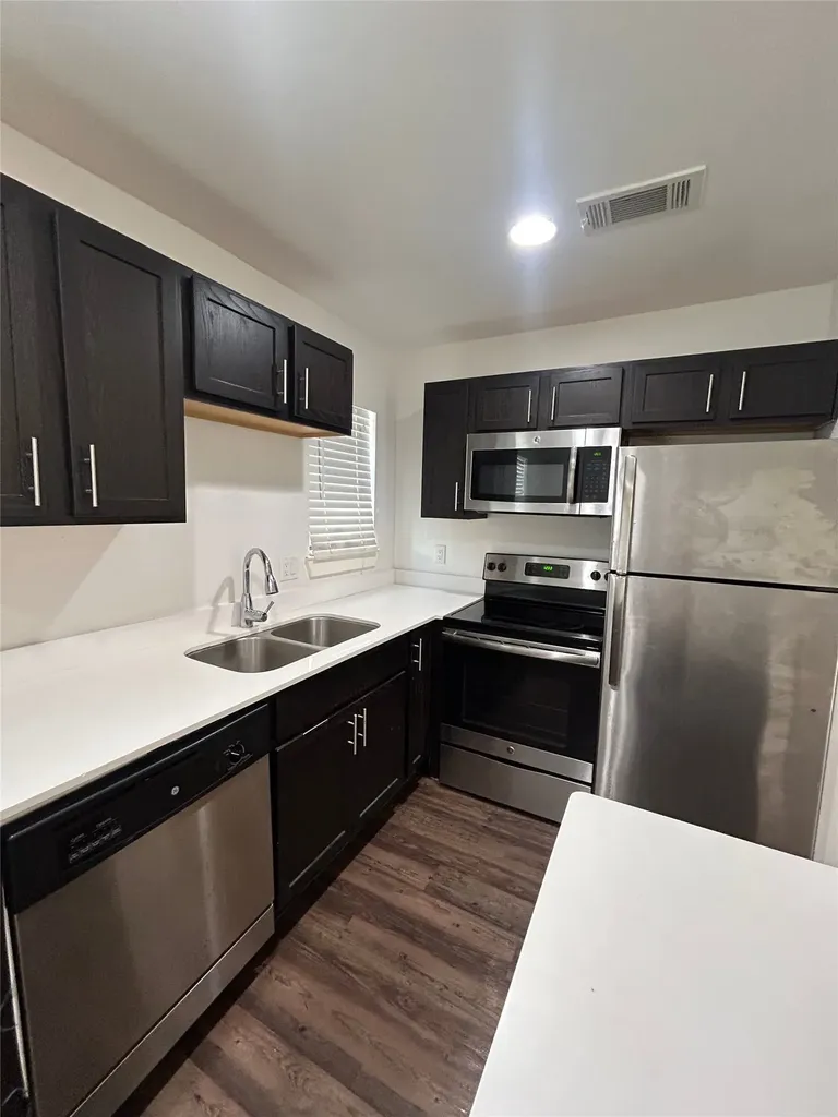 2106 Bennett Avenue Dallas TX 75206