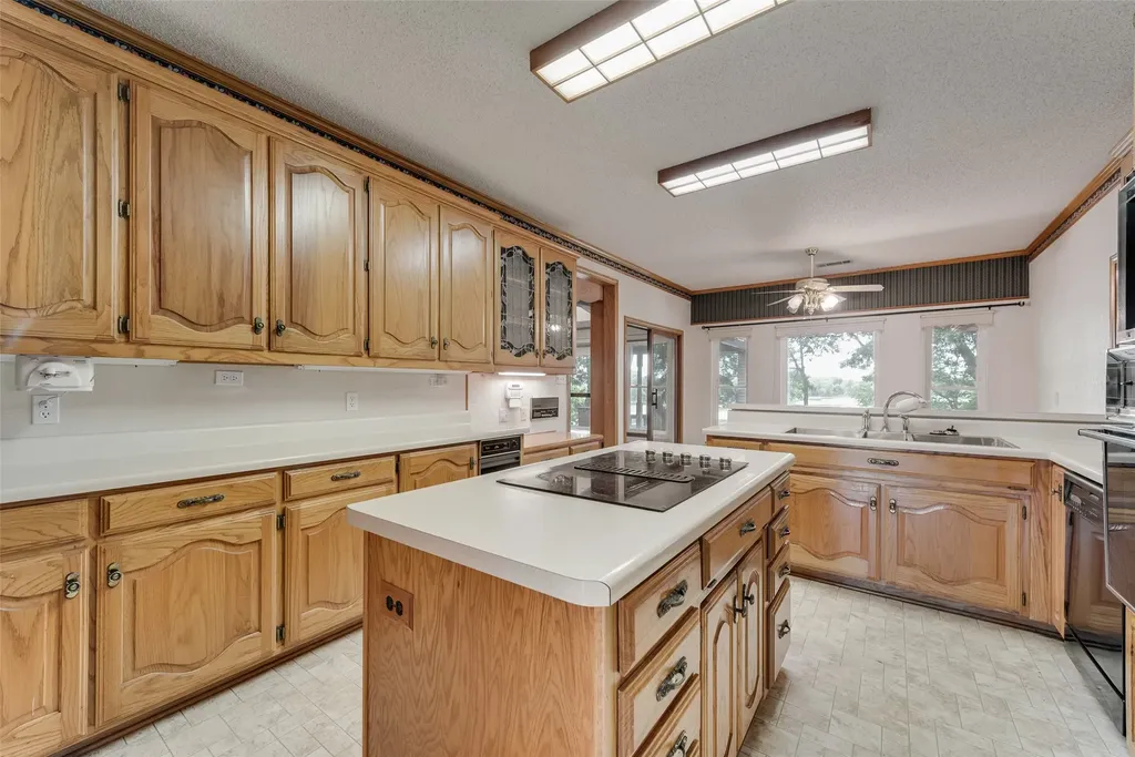 235 Taylor Road Waxahachie TX 75165