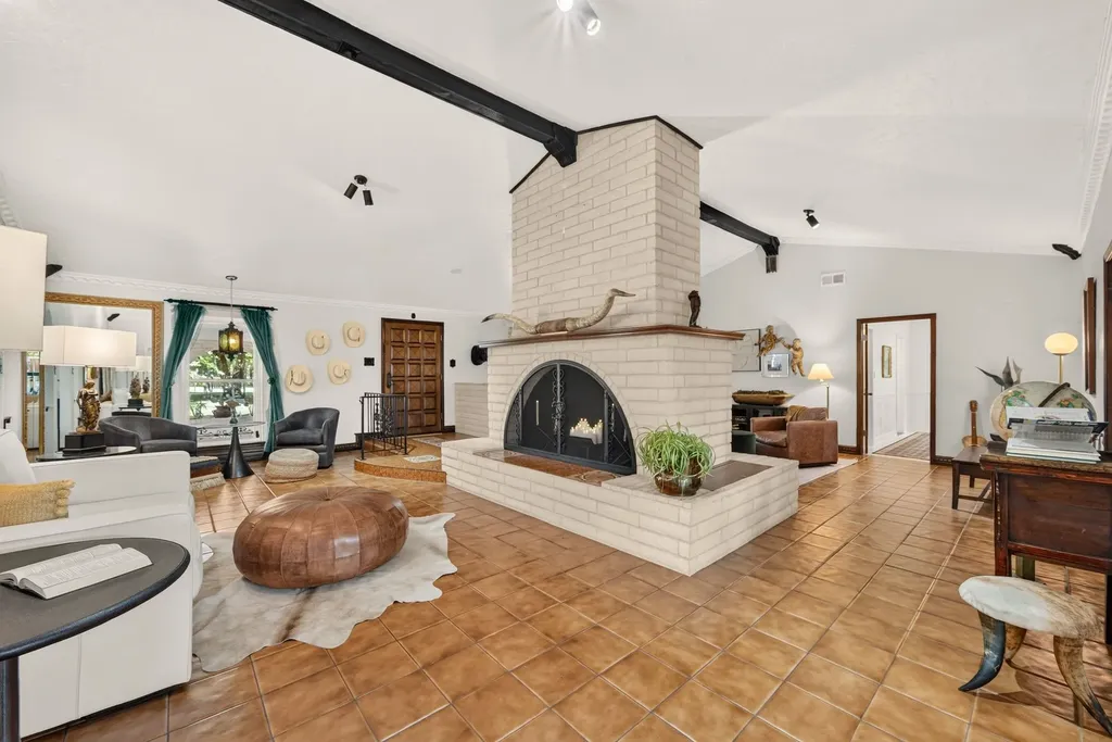 5120 Wildwood Drive Flower Mound TX 75028