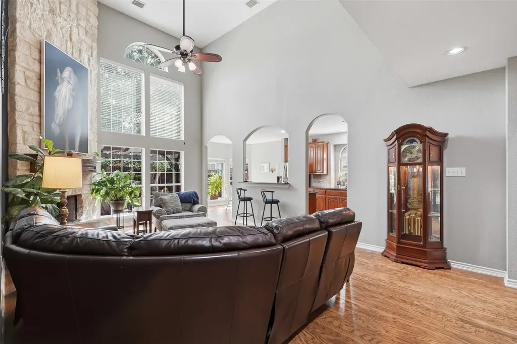 9117 Silsby Drive Fort Worth TX 76244