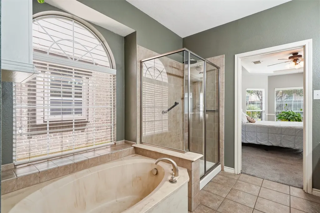 9117 Silsby Drive Fort Worth TX 76244