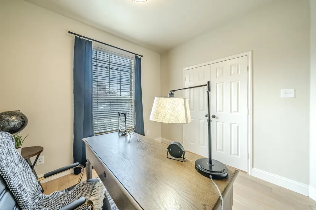 801 Cobblestone Drive Lewisville TX 75067