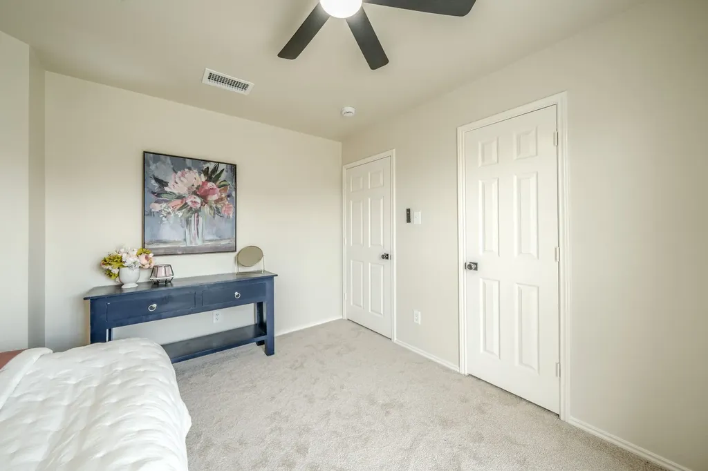 801 Cobblestone Drive Lewisville TX 75067