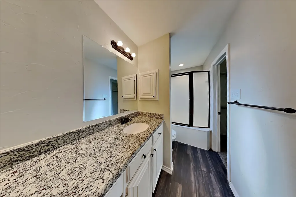 626 Dove Creek Circle Grapevine TX 76051