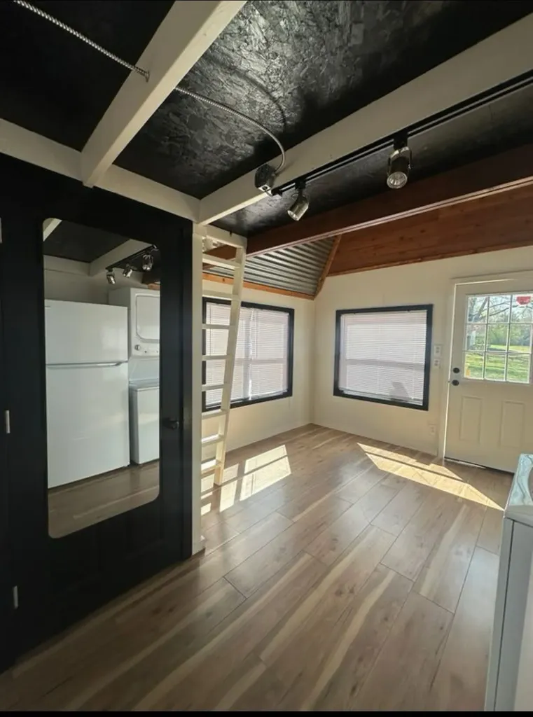 4135 E Fm 902 Howe TX 75459