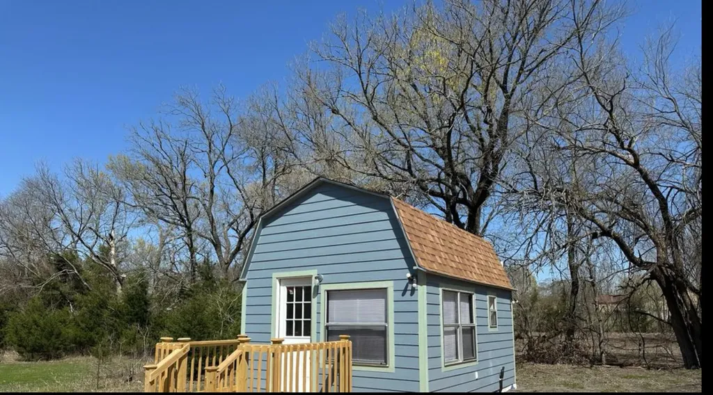 4135 E Fm 902 Howe TX 75459