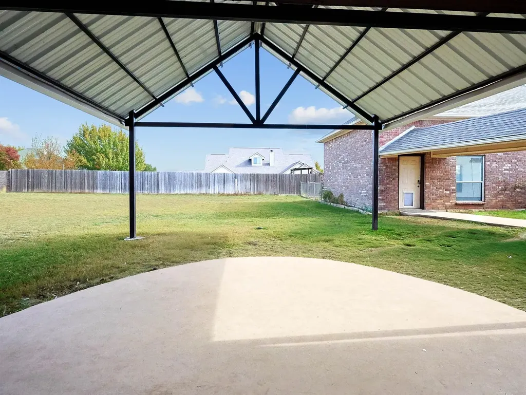 209 Clear Fork Trail Rhome TX 76078